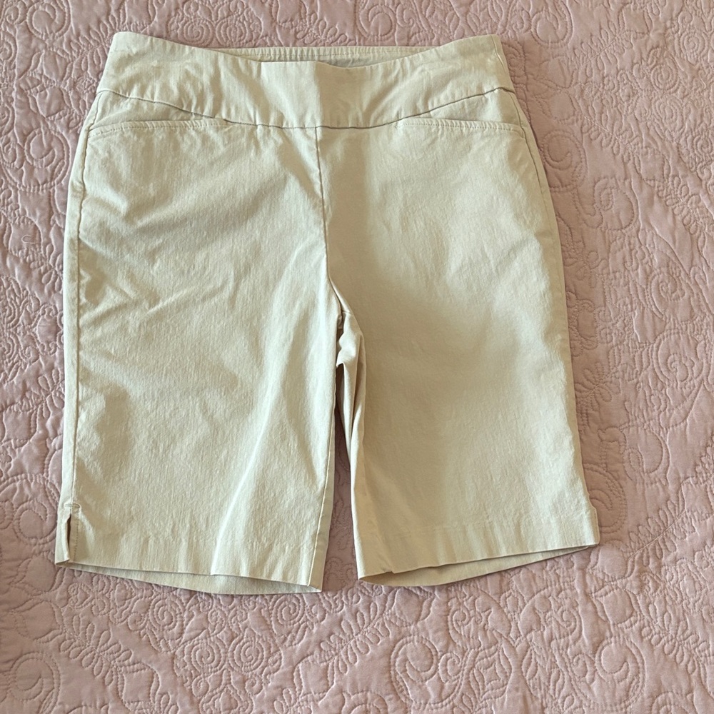 Belle by Kim Gravel shorts Size 12 Sandbar